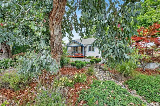 7641 Twin Oaks Ave, Citrus Heights, CA 95610