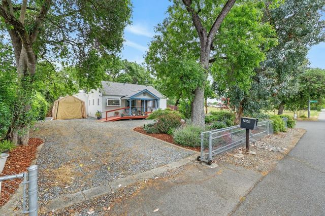 7641 Twin Oaks Ave, Citrus Heights, CA 95610