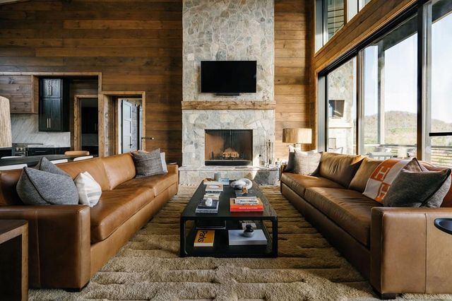 156 Coles Crossing Road, Mineral Bluff, GA 30559