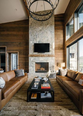 156 Coles Crossing Road, Mineral Bluff, GA 30559