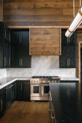 156 Coles Crossing Road, Mineral Bluff, GA 30559