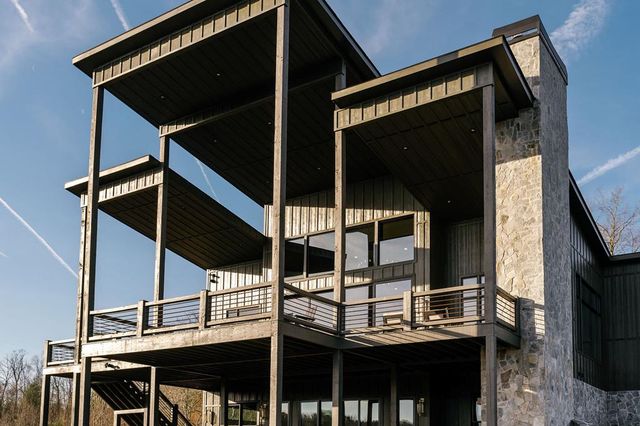 156 Coles Crossing Road, Mineral Bluff, GA 30559