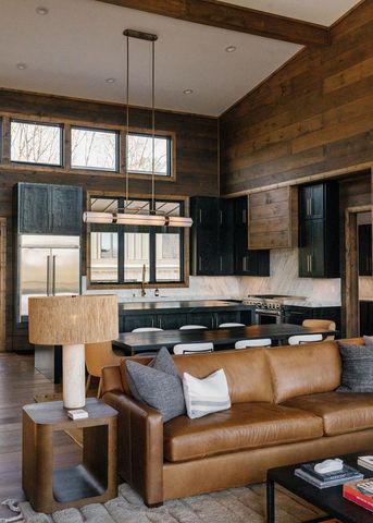 156 Coles Crossing Road, Mineral Bluff, GA 30559