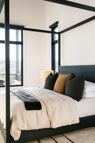 156 Coles Crossing Road, Mineral Bluff, GA 30559