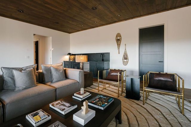 156 Coles Crossing Road, Mineral Bluff, GA 30559