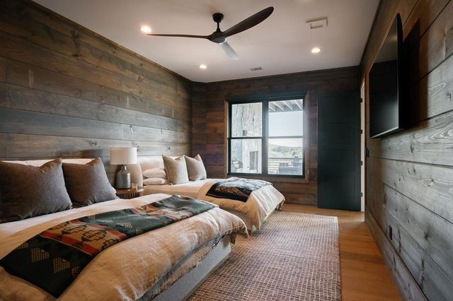 156 Coles Crossing Road, Mineral Bluff, GA 30559