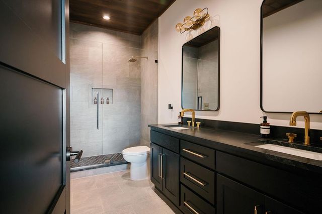 156 Coles Crossing Road, Mineral Bluff, GA 30559