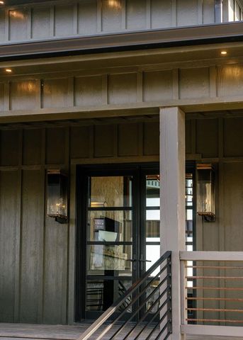 156 Coles Crossing Road, Mineral Bluff, GA 30559