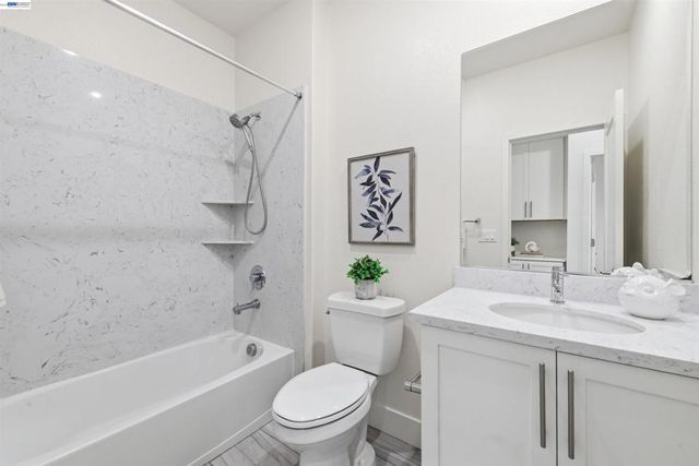4170 Midlands Ct, Dublin, CA 94568