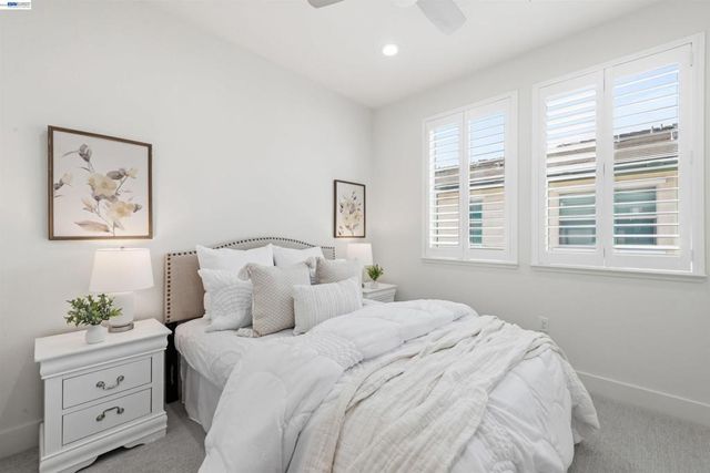 4170 Midlands Ct, Dublin, CA 94568