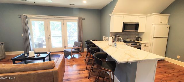 1 Bennett Point Drive A, Beaufort, SC 29907