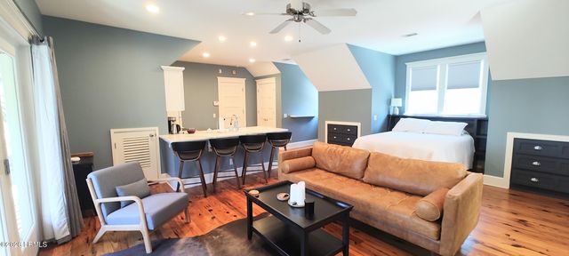 1 Bennett Point Drive A, Beaufort, SC 29907