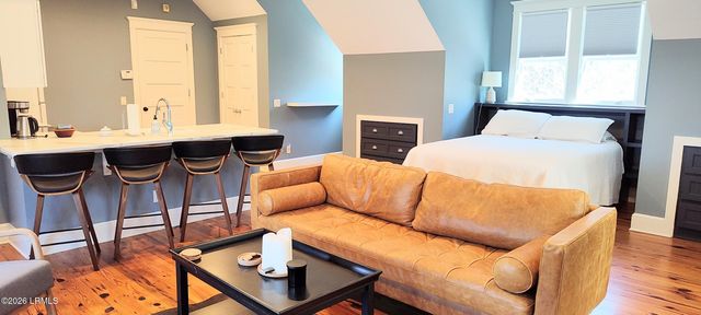 1 Bennett Point Drive A, Beaufort, SC 29907