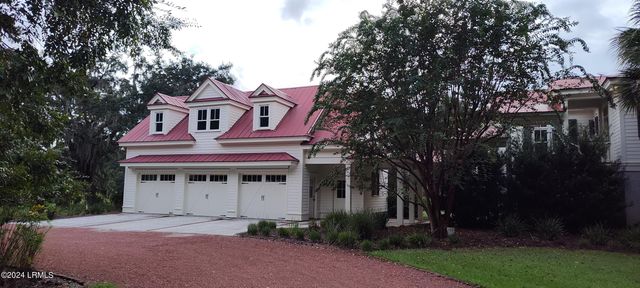 1 Bennett Point Drive A, Beaufort, SC 29907