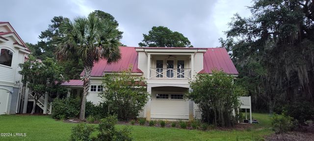 1 Bennett Point Drive A, Beaufort, SC 29907