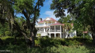 1 Bennett Point Drive A, Beaufort, SC 29907
