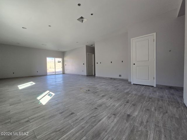 387 Rio Rico Drive, Rio Rico, AZ 85648