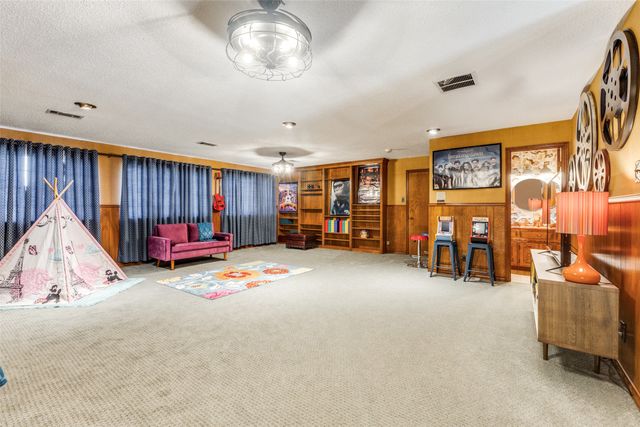 10615 Old Seagoville Road, Dallas, TX 75217