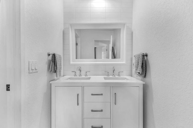 78650 Avenue 42 1706, Bermuda Dunes, CA 92203