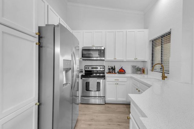 78650 Avenue 42 1706, Bermuda Dunes, CA 92203