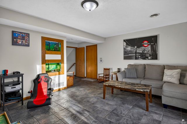 3912 Barbara Lane, Manhattan, KS 66503