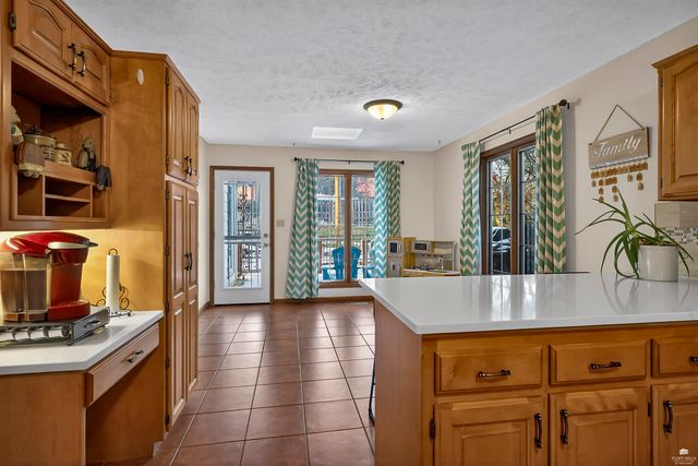 3912 Barbara Lane, Manhattan, KS 66503