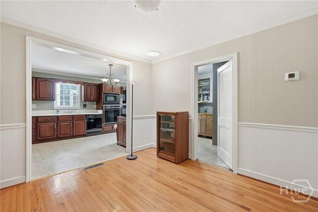 316 Columbus Drive, Savannah, GA 31405