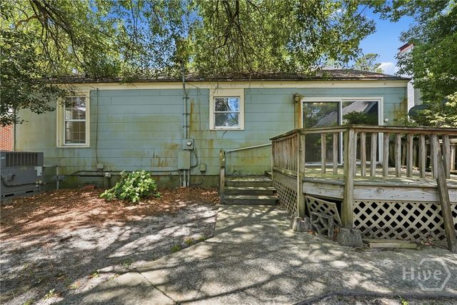 316 Columbus Drive, Savannah, GA 31405