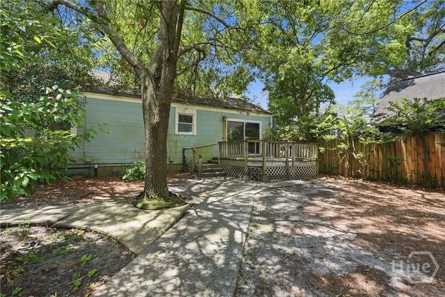 316 Columbus Drive, Savannah, GA 31405