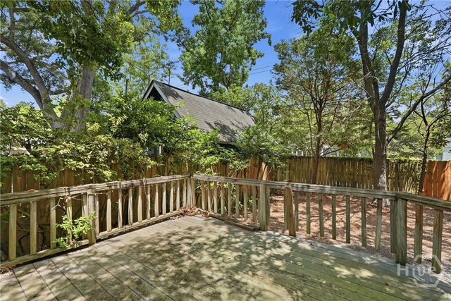 316 Columbus Drive, Savannah, GA 31405