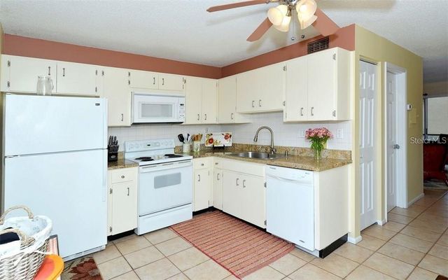 2946 CLARK ROAD 2946, Sarasota, FL 34231