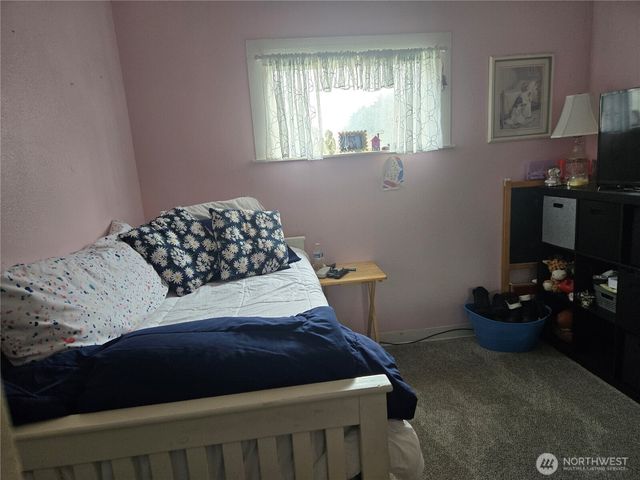 7610 Union Mills Road SE, Lacey, WA 98503