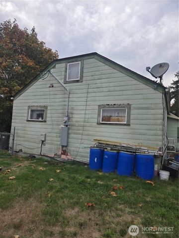 7610 Union Mills Road SE, Lacey, WA 98503