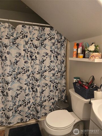 7610 Union Mills Road SE, Lacey, WA 98503