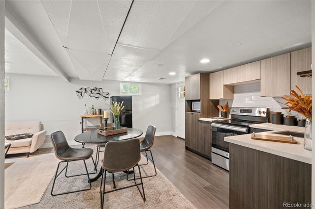 4806 E 19th Avenue, Denver, CO 80220
