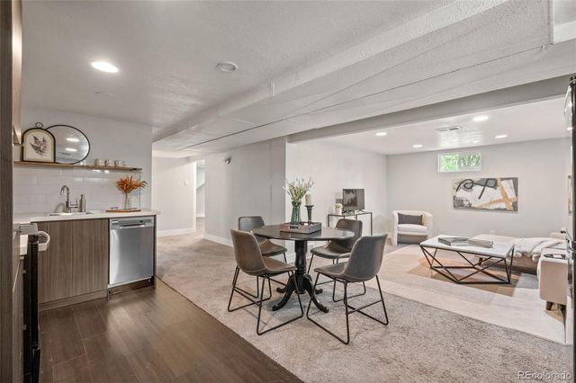 4806 E 19th Avenue, Denver, CO 80220