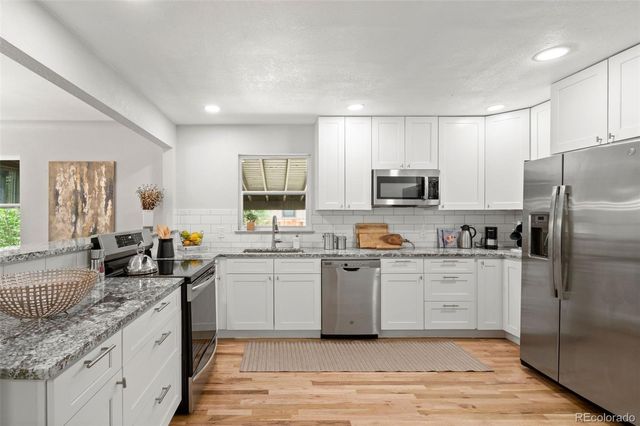 4806 E 19th Avenue, Denver, CO 80220
