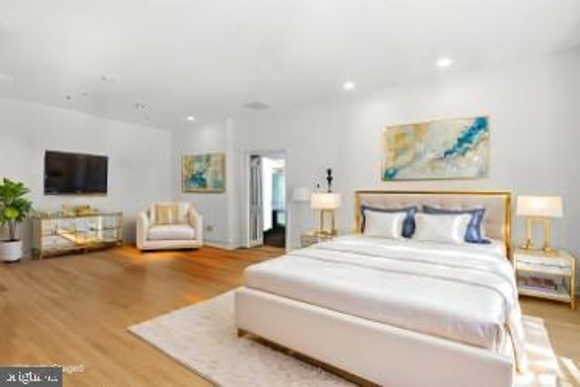 11940 RIVER RD, Potomac, MD 20854