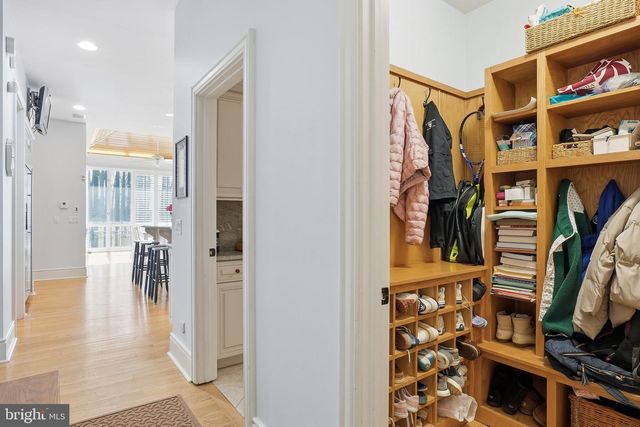 11940 RIVER RD, Potomac, MD 20854