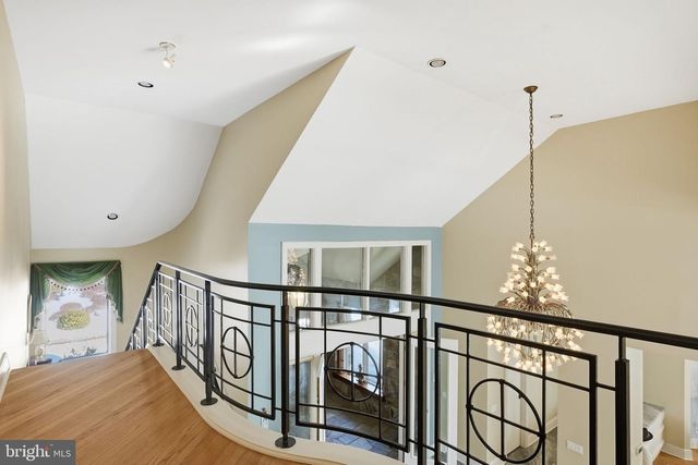 11940 RIVER RD, Potomac, MD 20854