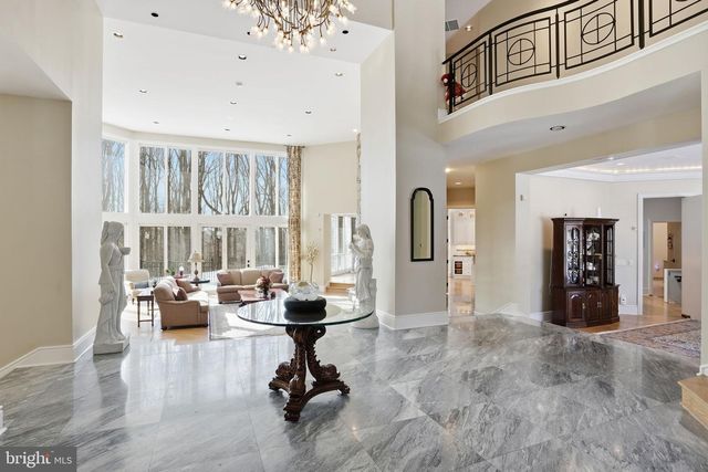 11940 RIVER RD, Potomac, MD 20854