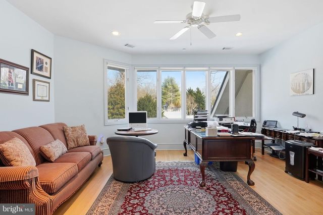 11940 RIVER RD, Potomac, MD 20854