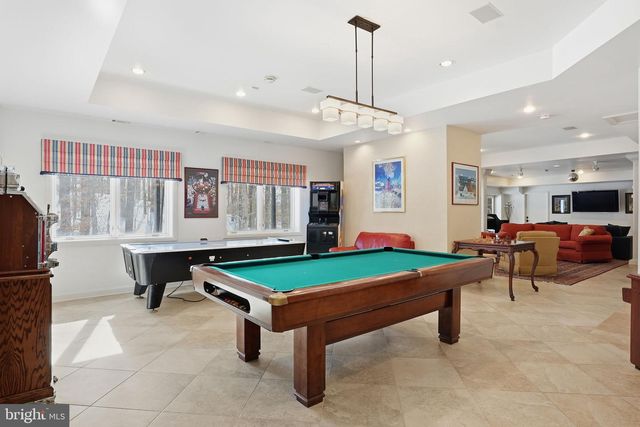 11940 RIVER RD, Potomac, MD 20854