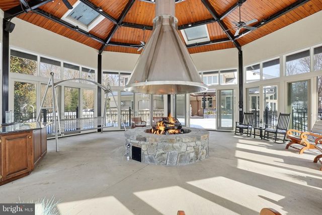 11940 RIVER RD, Potomac, MD 20854