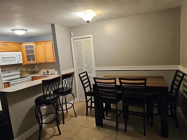 1100 Salzedo St 1A, Coral Gables, FL 33134