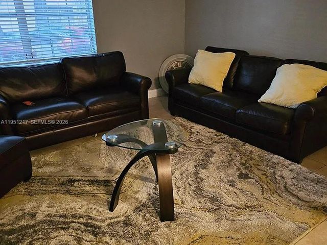 1100 Salzedo St 1A, Coral Gables, FL 33134