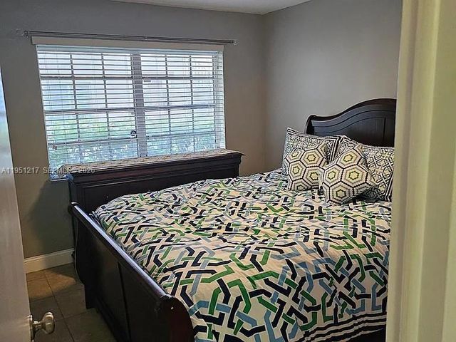 1100 Salzedo St 1A, Coral Gables, FL 33134