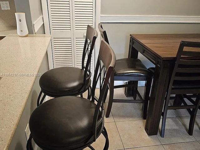 1100 Salzedo St 1A, Coral Gables, FL 33134