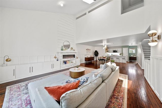 6140 Grand Boulevard, Houston, TX 77021