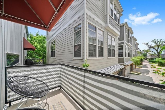 6140 Grand Boulevard, Houston, TX 77021